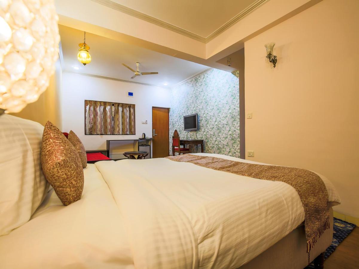 The Center Court Resort & Spa Varca Bagian luar foto