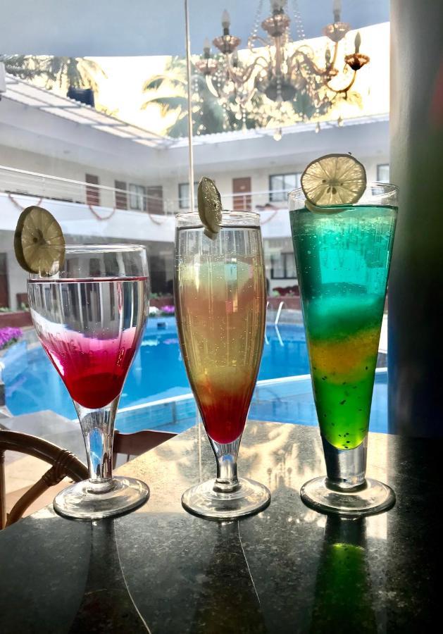 The Center Court Resort & Spa Varca Bagian luar foto