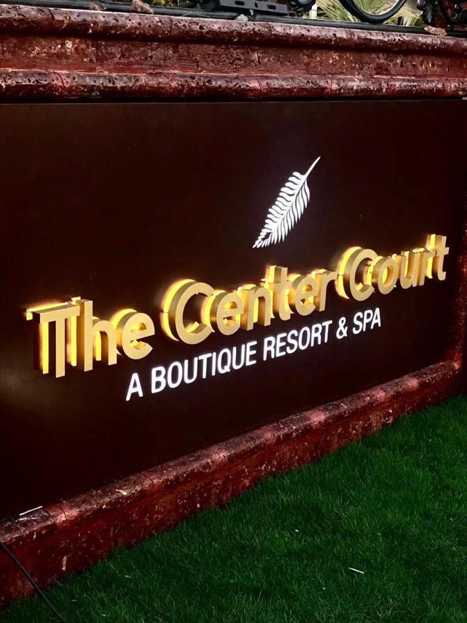 The Center Court Resort & Spa Varca Bagian luar foto